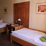 Hotel Gaestehaeuser St. 3*