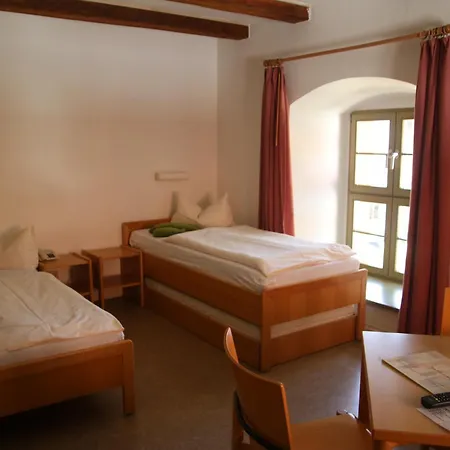 فندق Gaestehaeuser St. 3*