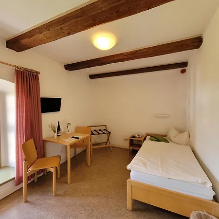 Hotel Gaestehaeuser St. Marienthal (Saxony)