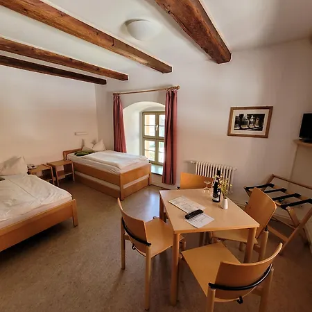 Gaestehaeuser St. فندق Marienthal (Saxony)