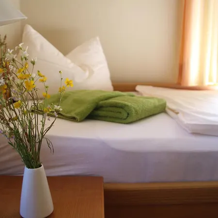 Gaestehaeuser St. Hotel 3*