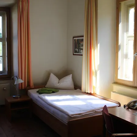 Gaestehaeuser St. فندق Marienthal (Saxony)