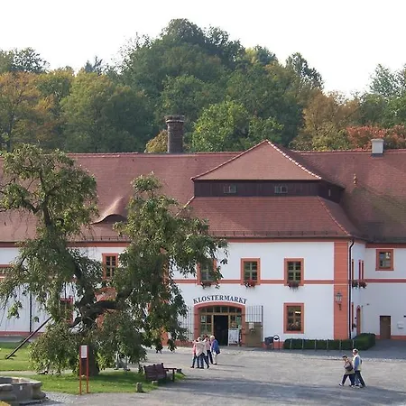 فندق Gaestehaeuser St.