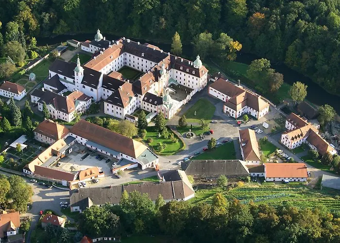 Gaestehaeuser St. Otel Marienthal (Saxony)